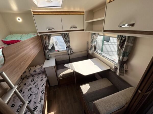2018 Swift Charisma 565 - Image 11