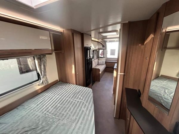 2018 Bailey Unicorn Barcelona - Image 4