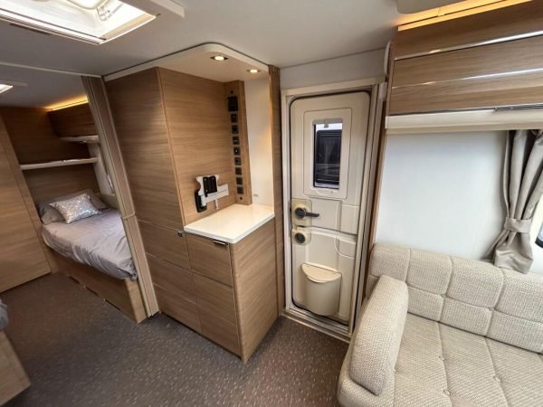 2019 Adria Adora 612DL Seine - Image 6