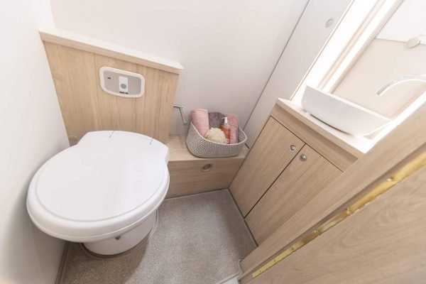 2025 Elddis Avante 550 - Image 27