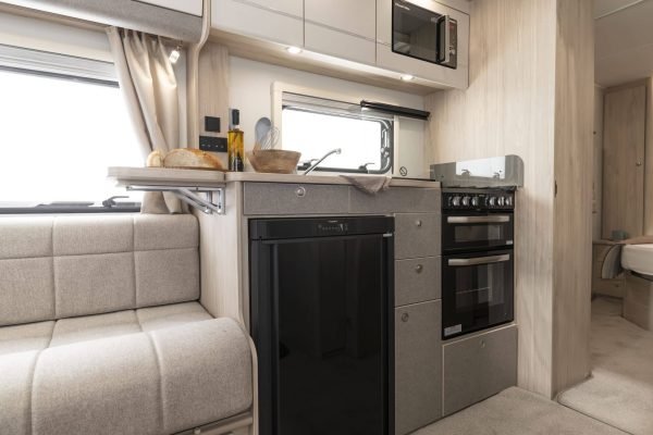 2025 Elddis Avante 550 - Image 13