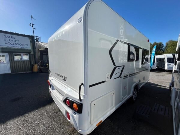 2019 Bailey Phoenix 420 SE - Image 19